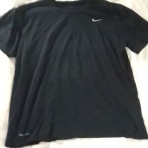 Mens Sz.XL Nike DRI fit TSHIRT
